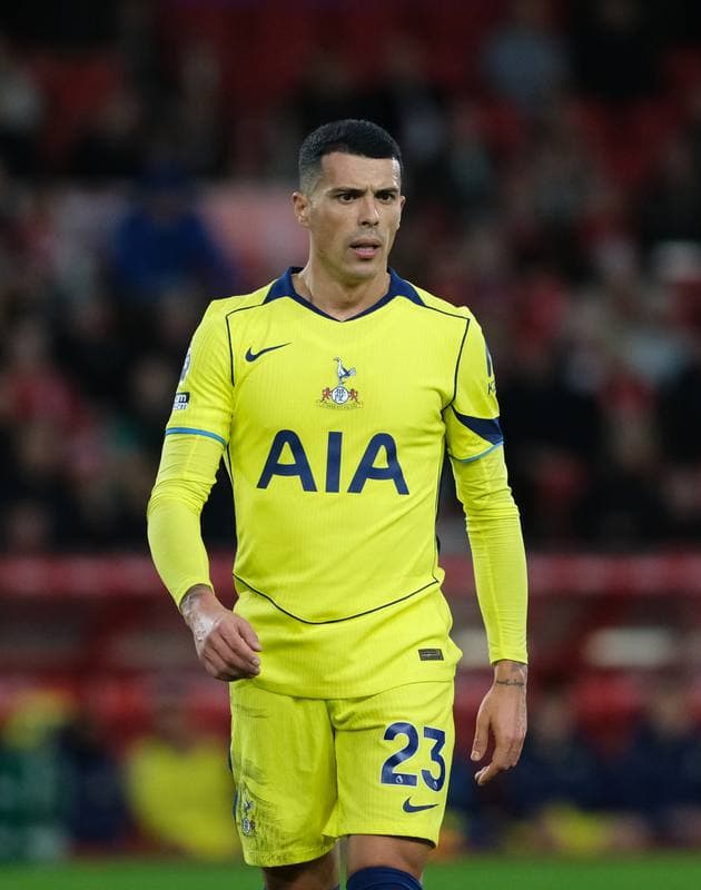 Football. Premier League. Nottingham Forest - Tottenham Hotspur. 14.12.2025