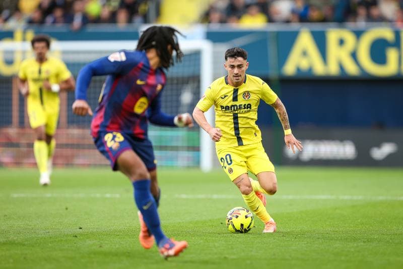 Football. La Liga. Villarreal CF - FC Barcelona. 21.12.2025
