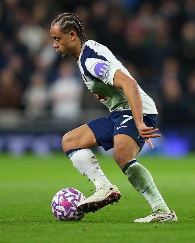 Football. Premier League. Tottenham Hotspur - Chelsea. 01.11.2025