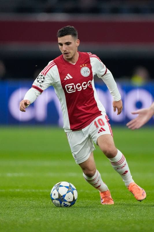 Football. UEFA Champions League. Ajax - Galatasaray. 05.11.2025
