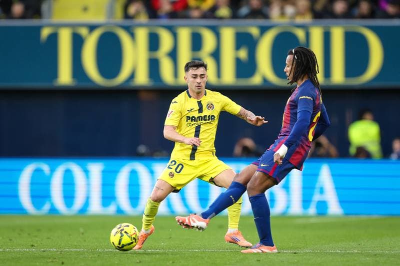 Football. La Liga. Villarreal CF - FC Barcelona. 21.12.2025