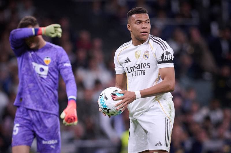 Football. La Liga. Real Madrid - Valencia. 01.11.2025