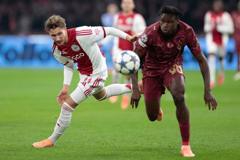 Football. UEFA Champions League. Ajax - Galatasaray. 05.11.2025