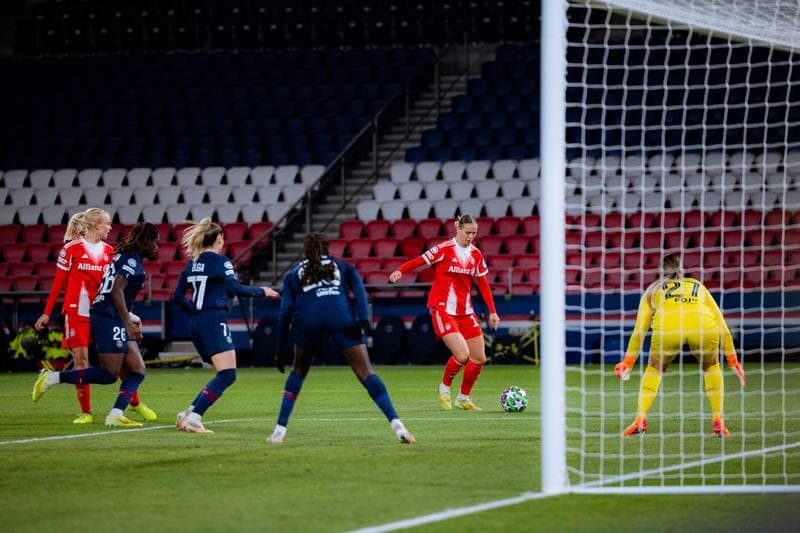 Football. UEFA Women's Champions League. Paris Saint-Germain - FC Bayern Munich. 16.03.2026