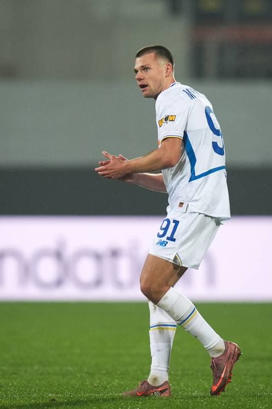Football. UEFA Conference League. Fiorentina - Dynamo Kyiv. 11.12.2025