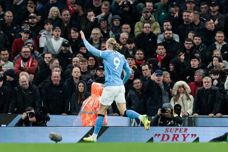 Football. Premier League. Manchester City - Liverpool. 09.11.2025