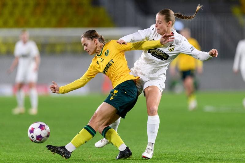 Football. UEFA Women's Europa Cup. Katowice - HAcken. 16.10.2025