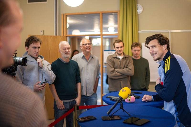 Football. Sweden. Mixed Zone. 08.10.2025