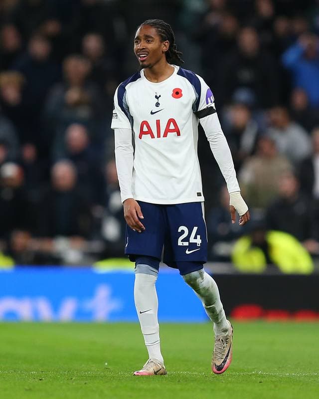 Football. Premier League. Tottenham Hotspur - Chelsea. 01.11.2025
