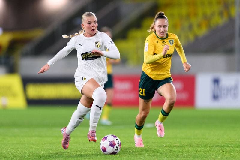 Football. UEFA Women's Europa Cup. Katowice - HAcken. 16.10.2025