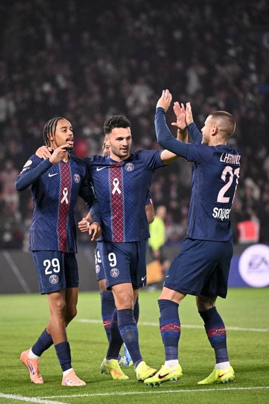 Football. Ligue 1. Paris Saint-Germain - RC Strasbourg Alsace. 17.10.2025