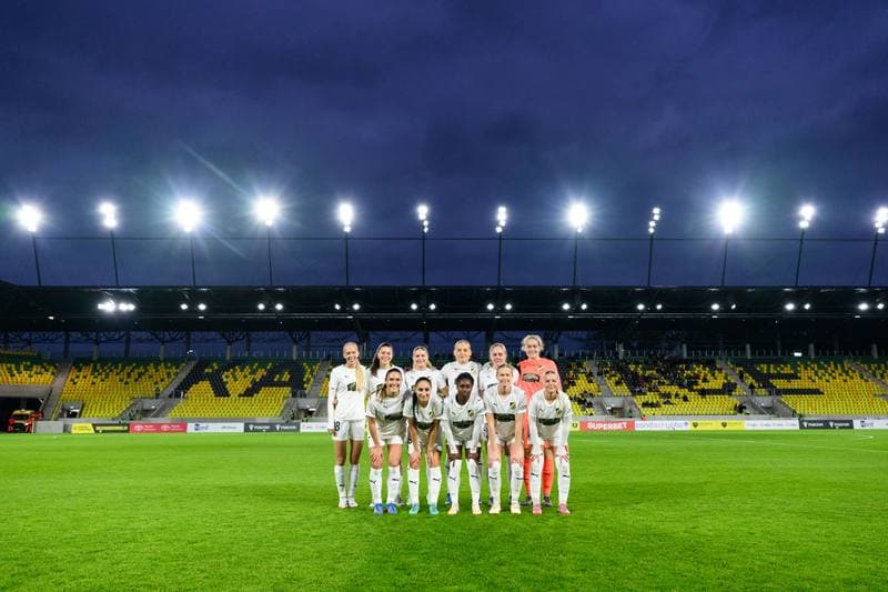 Football. UEFA Women's Europa Cup. Katowice - HAcken. 16.10.2025