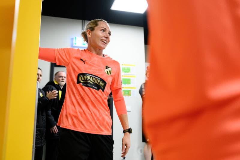 Football. UEFA Women's Europa Cup. Katowice - HAcken. 16.10.2025