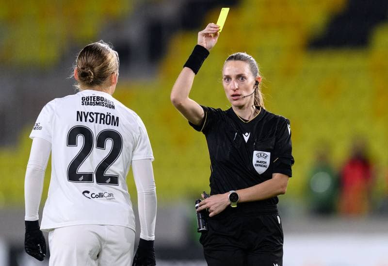 Football. UEFA Women's Europa Cup. Katowice - HAcken. 16.10.2025