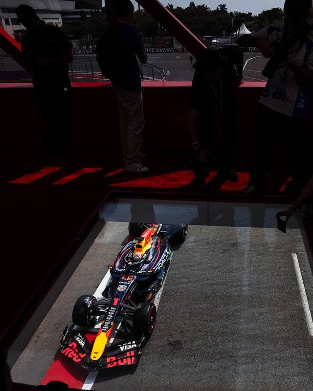 Formula 1. FIA Formula One World Championship. Azerbaijan Grand Prix. 21.09.2025