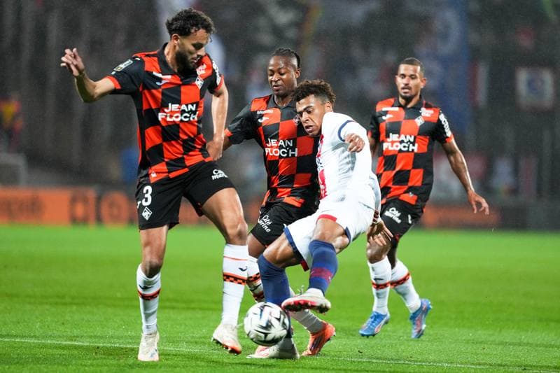 Football. Ligue 1. FC Lorient - Paris Saint-Germain. 29.10.2025