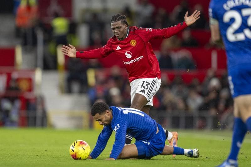 Football. Premier League. Manchester United - Everton. 24.11.2025