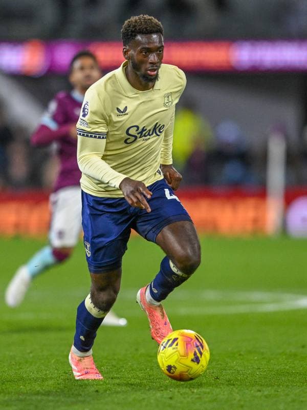 Football. Premier League. Burnley - Everton. 27.12.2025