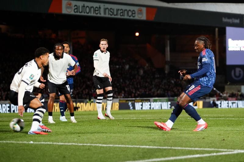 Football. Carabao Cup. Port Vale - Arsenal. 24.09.2025