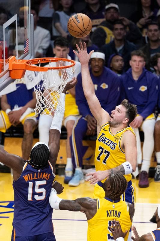 Basketball. NBA. Phoenix Suns - Los Angeles Lakers. 01.12.2025