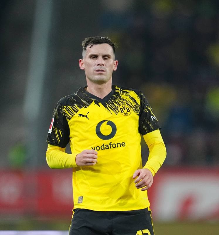 Football. 1. Bundesliga. FC Augsburg - Borussia Dortmund. 31.10.2025
