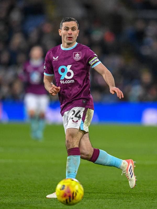 Football. Premier League. Burnley - Everton. 27.12.2025