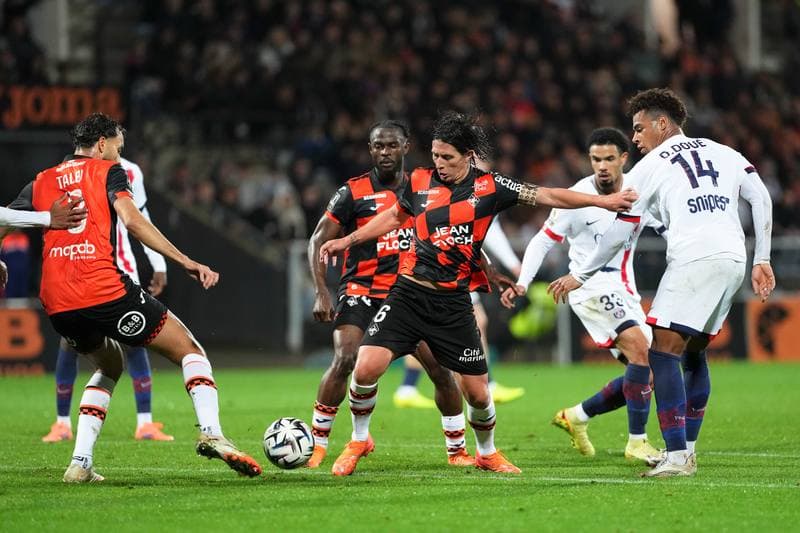 Football. Ligue 1. FC Lorient - Paris Saint-Germain. 29.10.2025
