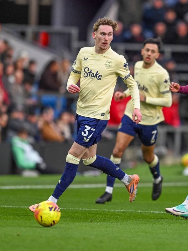 Football. Premier League. Burnley - Everton. 27.12.2025