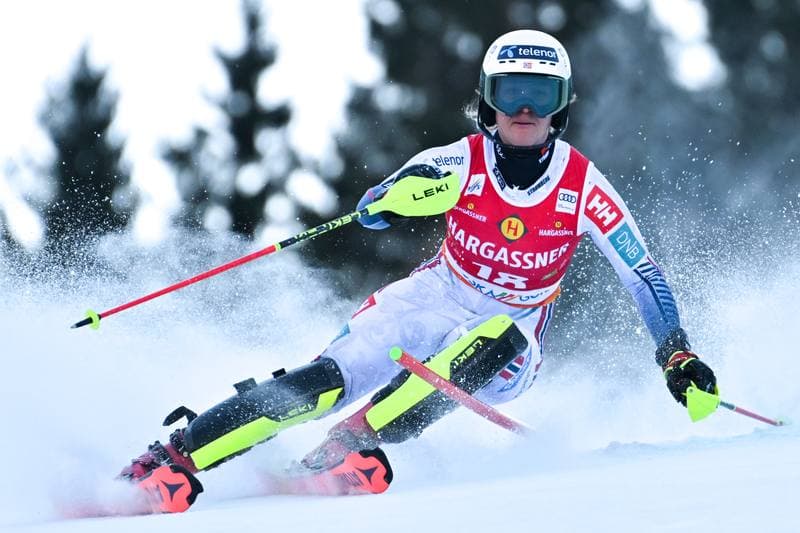 Alpine Skiing. Audi FIS World Cup. Women's Slalom. 04.01.2026
