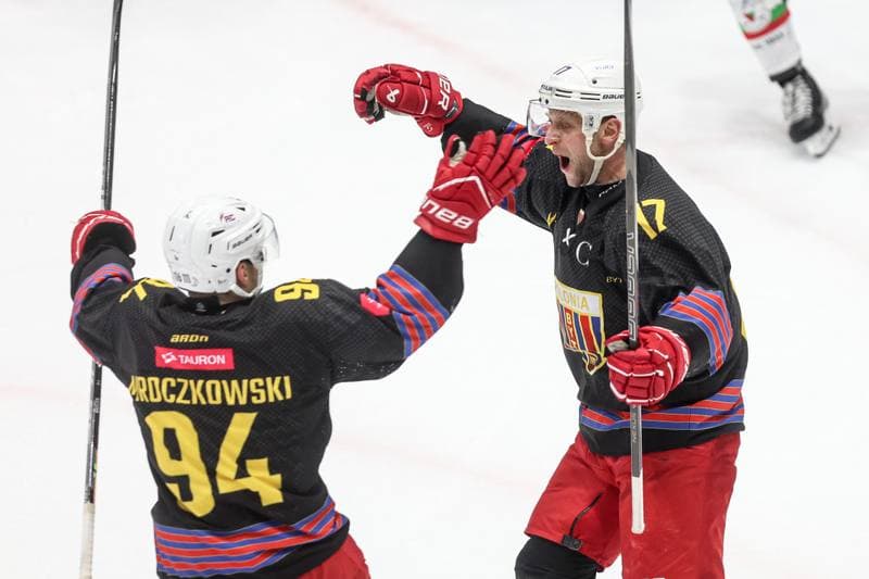 Ice Hockey. Tauron Hokej Liga. ECB Zaglebie Sosnowiec - BS Polonia Bytom. 01.03.2026