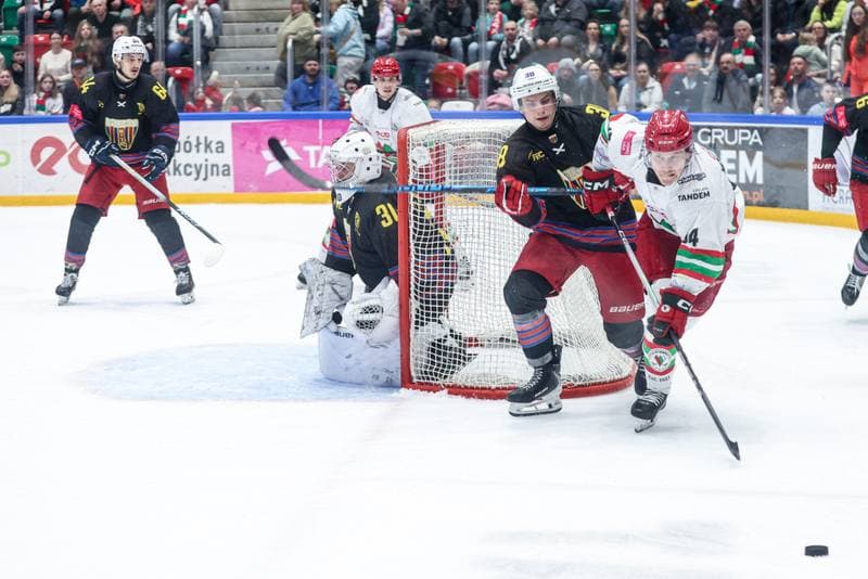 Ice Hockey. Tauron Hokej Liga. ECB Zaglebie Sosnowiec - BS Polonia Bytom. 01.03.2026