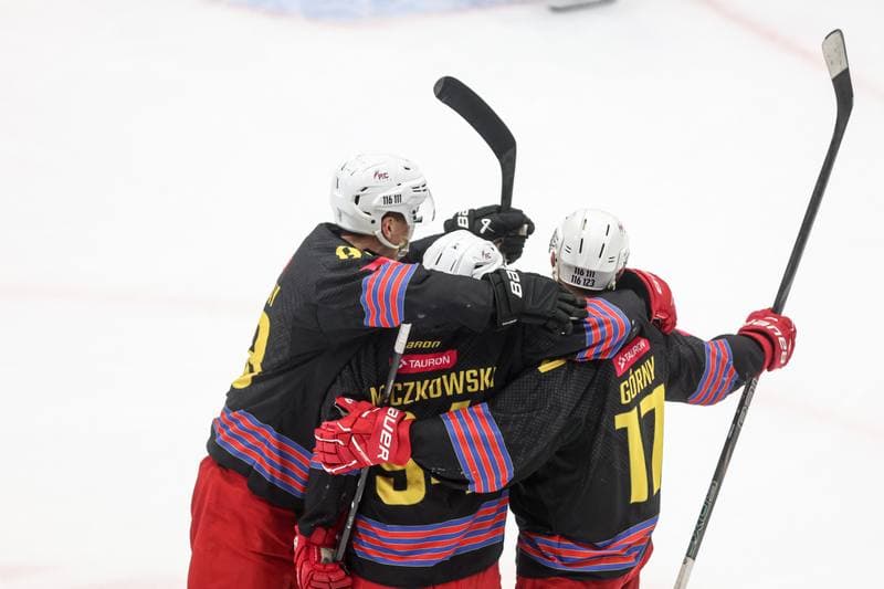 Ice Hockey. Tauron Hokej Liga. ECB Zaglebie Sosnowiec - BS Polonia Bytom. 01.03.2026
