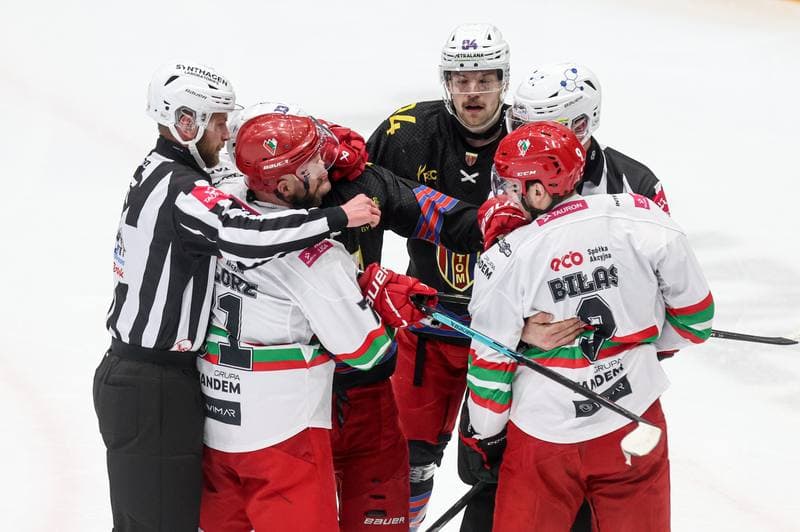 Ice Hockey. Tauron Hokej Liga. ECB Zaglebie Sosnowiec - BS Polonia Bytom. 01.03.2026