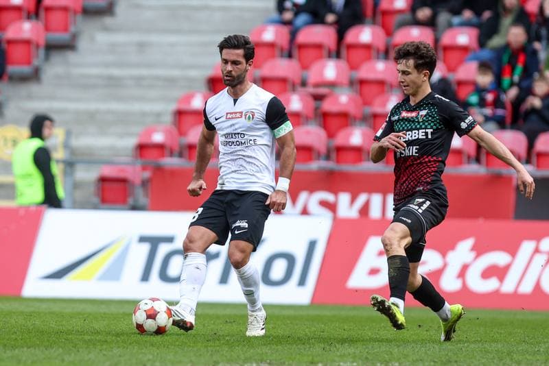 Football. Betclic I liga. GKS Tychy - Puszcza Niepolomice. 01.03.2026