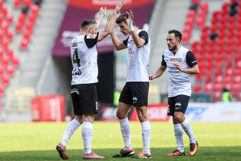 Football. Betclic I liga. GKS Tychy - Puszcza Niepolomice. 01.03.2026