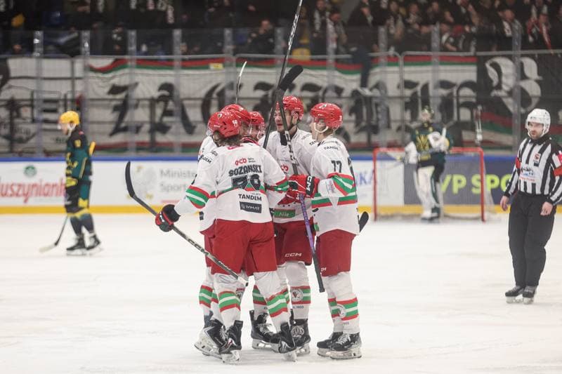 Ice Hockey. Tauron Puchar Polski. ECB Zaglebie Sosnowiec - GKS Katowice. 28.12.2025