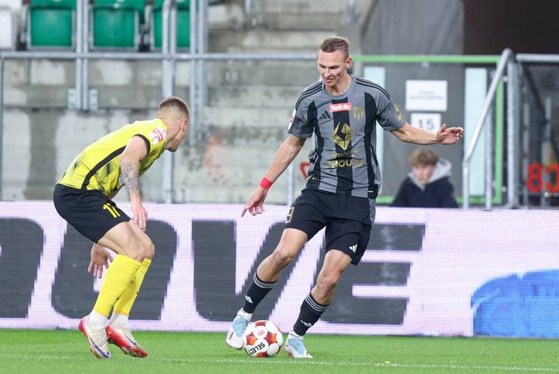 Football. Betclic I liga. Wieczysta Krakow - Pogon Grodzisk Mazowiecki. 27.10.2025