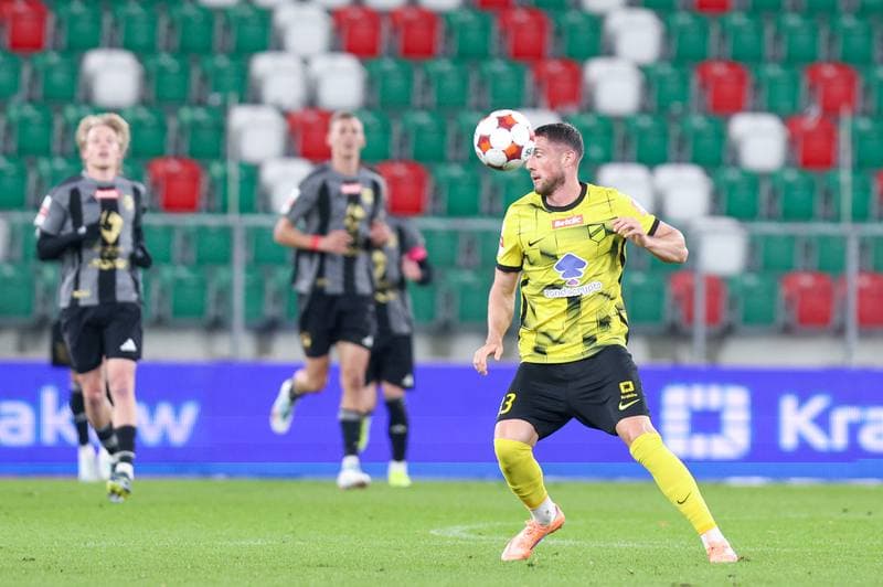 Football. Betclic I liga. Wieczysta Krakow - Pogon Grodzisk Mazowiecki. 27.10.2025