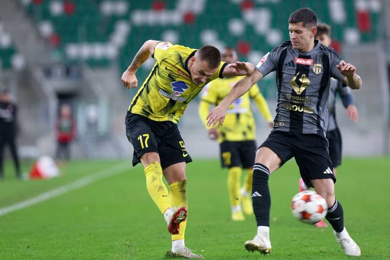 Football. Betclic I liga. Wieczysta Krakow - Pogon Grodzisk Mazowiecki. 27.10.2025