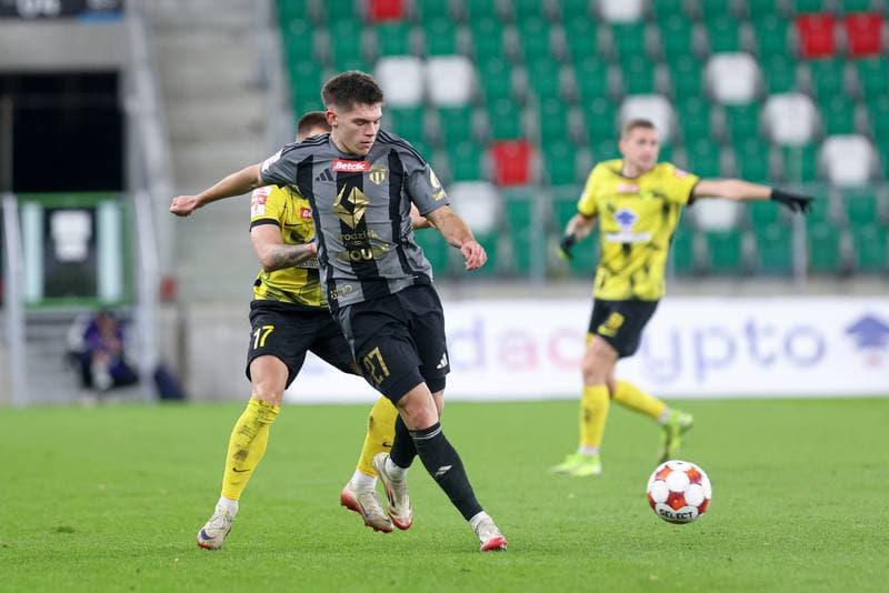 Football. Betclic I liga. Wieczysta Krakow - Pogon Grodzisk Mazowiecki. 27.10.2025