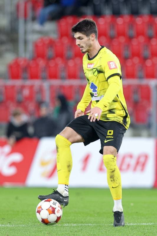 Football. Betclic I liga. Wieczysta Krakow - Pogon Grodzisk Mazowiecki. 27.10.2025