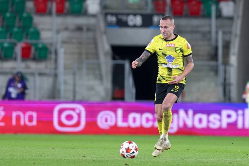 Football. Betclic I liga. Wieczysta Krakow - Pogon Grodzisk Mazowiecki. 27.10.2025