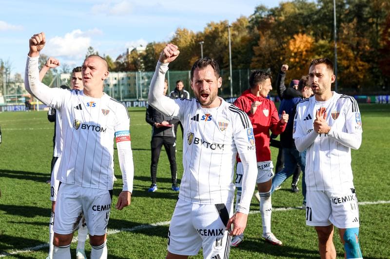 Football. STS Puchar Polski. LKS Goczalkowice Zdroj - Polonia Bytom. 28.10.2025
