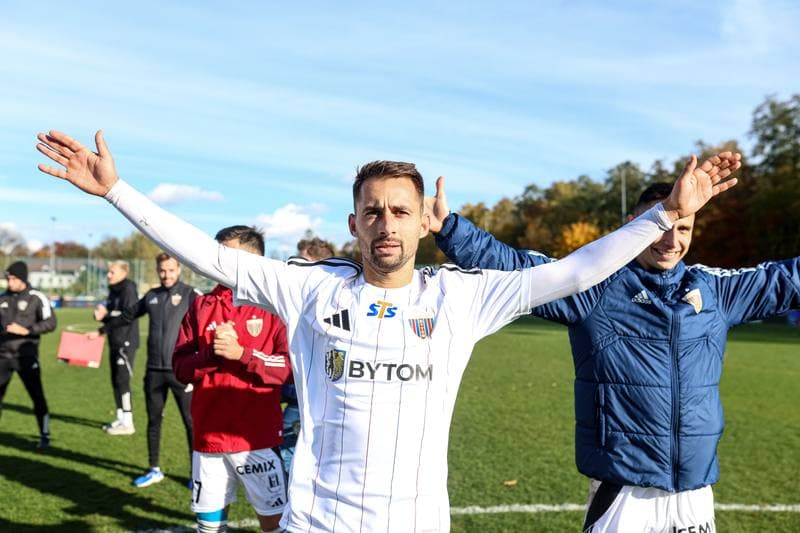 Football. STS Puchar Polski. LKS Goczalkowice Zdroj - Polonia Bytom. 28.10.2025