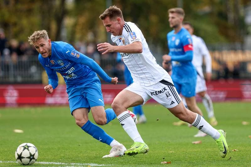 Football. STS Puchar Polski. LKS Goczalkowice Zdroj - Polonia Bytom. 28.10.2025