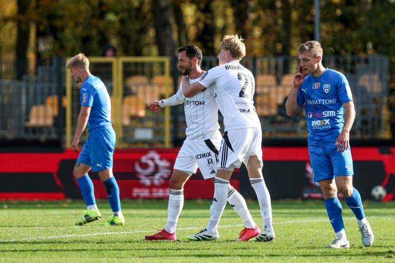 Football. STS Puchar Polski. LKS Goczalkowice Zdroj - Polonia Bytom. 28.10.2025