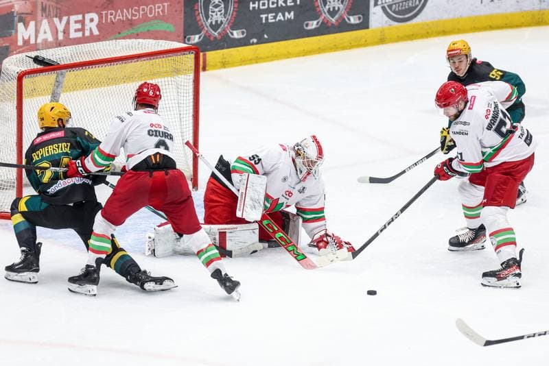 Ice Hockey. Tauron Hokej Liga. ECB Zaglebie Sosnowiec - GKS Katowice. 31.10.2025