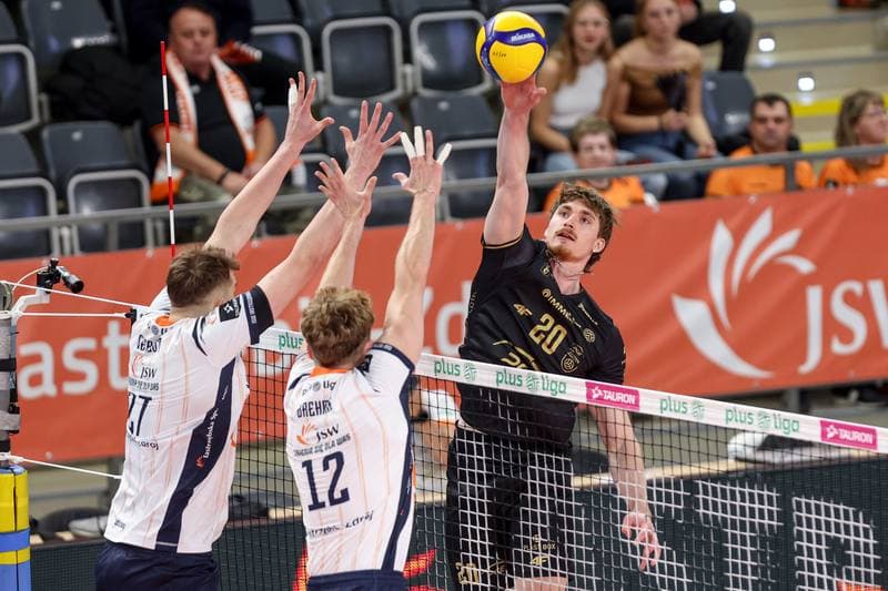 Volleyball. PlusLiga. JWS Jastrzebski Wegiel - PGE Projekt Warszawa. 01.11.2025