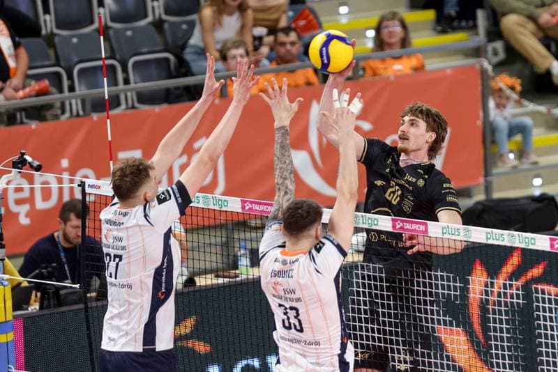 Volleyball. PlusLiga. JWS Jastrzebski Wegiel - PGE Projekt Warszawa. 01.11.2025