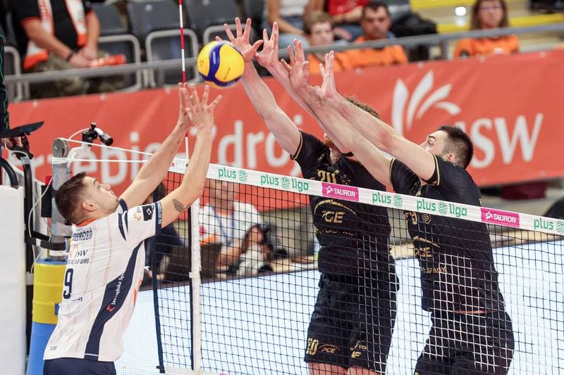 Volleyball. PlusLiga. JWS Jastrzebski Wegiel - PGE Projekt Warszawa. 01.11.2025